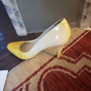 Yellow Ombre Aldo Heels 41